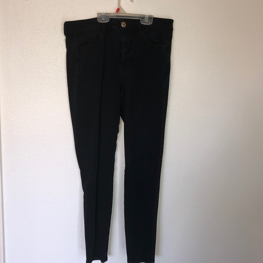 Black high-rise jeggings American Eagle 🦅